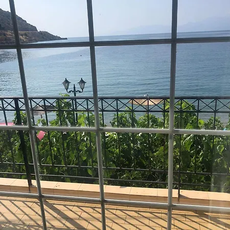 Studios On The Beach Galaxidi Exterior photo